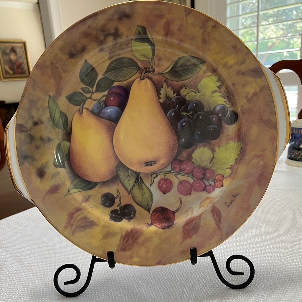 T. Limoges Beautiful Decorative Plate  12 3/4”